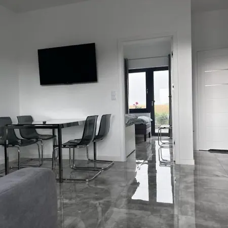 Apartment Zwei-zimmer-reihenhauswohnung By Interhome *